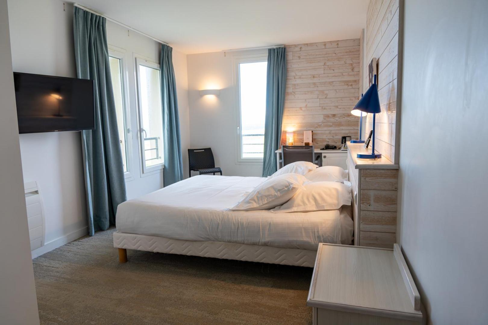 Logis Hotel Vent D'Iroise بلوغونفولان المظهر الخارجي الصورة